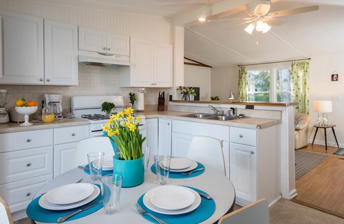 Hendersonville House | Get Outdoors! Cozy home - close to great trails, kayaking and downtown dining