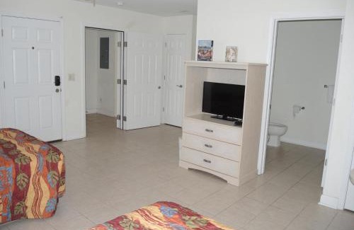 Calabash Apartment | Golf Course Onsite Home 3008L with Pool
