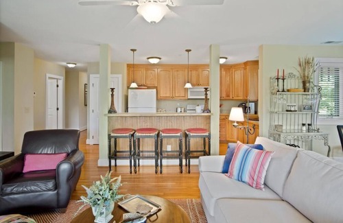 Foscoe Condo | Grand Oaks A1 - Mountain Condo, Echota Gated Resort, Indoor/Outdoor Pools and Hot Tub, Fitness Ar.