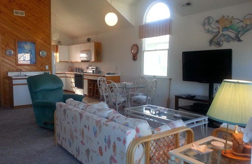 Kill Devil Hills House | Great house, beautiful views. On the beach views with off the Beach prices
