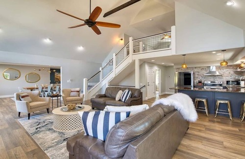 Hayesville House | Great Lake Escape by Chatuge Home Concierge Lakefront, private dock with boat slip, hot tub, fire pit