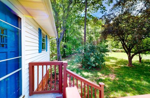 Leicester Apartment | Guest House at Firefly Ridge