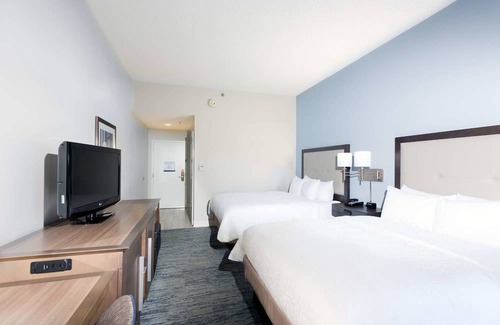 Mount Airy Hotel | Hampton Inn Mount Airy