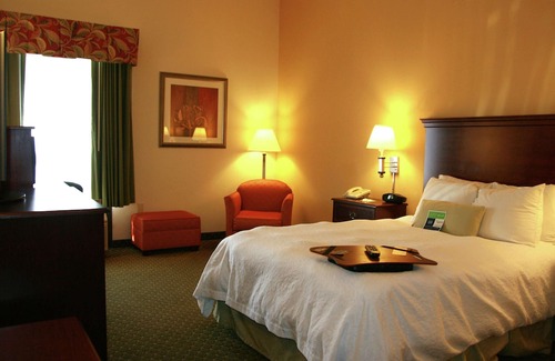 New Bern Hotel | Hampton Inn New Bern