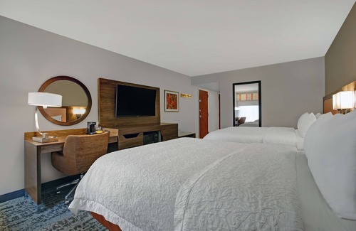 South Salisbury Hotel | Hampton Inn Salisbury