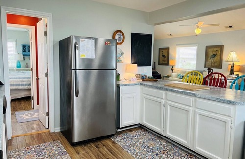 Holden Beach House | Heaven's Anchor - Great Canal Home with Floating Dock!