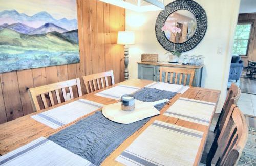 Lake Sequoyah House | Hicks Hideaway