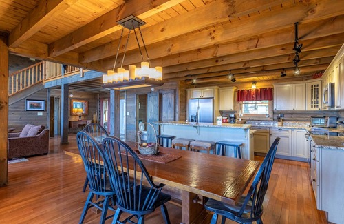 Banner Elk House | Highland Mist Pet Friendly, Beautiful Views, Hot Tub, Game Tables, Winery Close by!