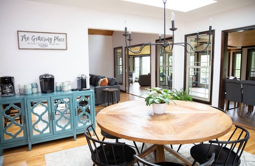 Mill Spring House | Hilltop House at Serenity Ridge, Private Hot Tub + Breathtaking Sunset Views