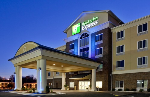 Statesville Hotel | Holiday Inn Express Hotel and Suites Statesville, an Ihg Hotel