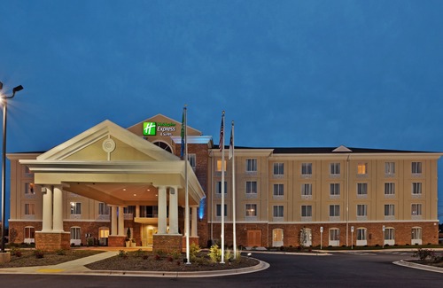Greensboro Hotel | Holiday Inn Express Hotel & Suites Greensboro - Airport Area, an Ihg Hotel