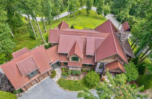Banner Elk House | Homestead Lodge at Eagles Nest