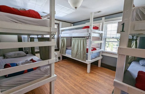 Bear Creek Hostel | Hostel ∙ 8 guests
