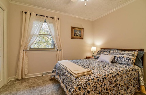 Skyland House | Hot tub, Fire pit, 12 miles to downtown Asheville