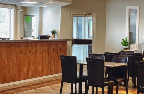 Lumberton Hotel | Hotel ∙ 127 guests