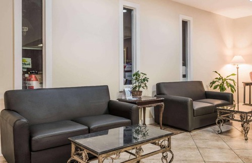 Lumberton Hotel | Hotel ∙ 127 guests