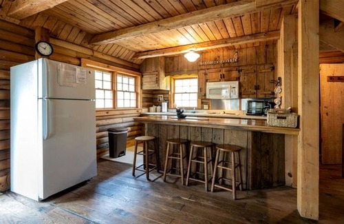Topton House | House ∙ 1 bedroom ∙ 5 guests