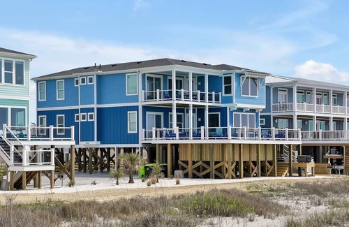 Long Beach House | House ∙ 12 bedrooms ∙ 32 guests