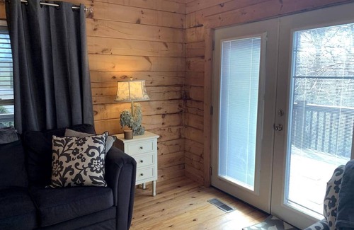 Rutherfordton House | House ∙ 2 bedrooms ∙ 6 guests
