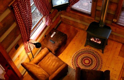 Elkin House | House ∙ 2 bedrooms ∙ 4 guests