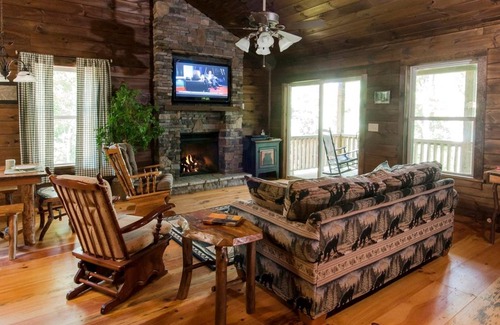 Topton House | House ∙ 2 bedrooms ∙ 6 guests