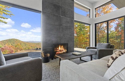 Lenoir House | House ∙ 2 bedrooms ∙ 6 guests