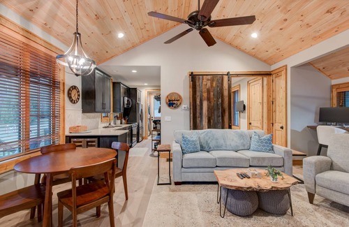 Banner Elk House | House ∙ 2 bedrooms ∙ 4 guests