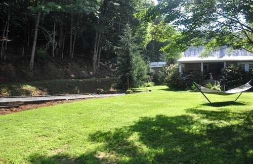 Laurel Springs House | House ∙ 2 bedrooms ∙ 7 guests