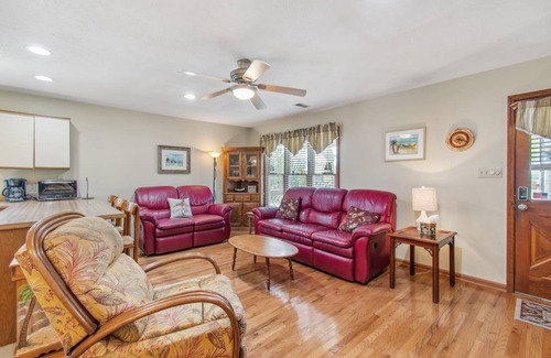 Tranquil Harbour House | House ∙ 2 bedrooms ∙ 5 guests