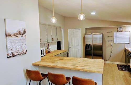 Mountain Island House | House ∙ 3 bedrooms ∙ 6 guests