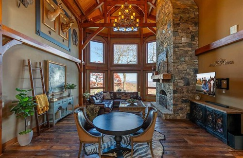 Apple Ridge House | House ∙ 3 bedrooms ∙ 9 guests