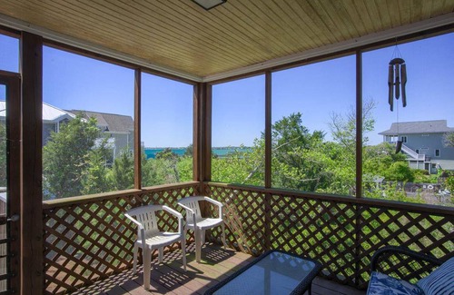 Surf City House | House ∙ 3 bedrooms ∙ 6 guests