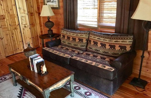 Maggie Valley House | House ∙ 4 bedrooms ∙ 8 guests