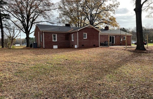 Vance House | House ∙ 4 bedrooms ∙ 10 guests
