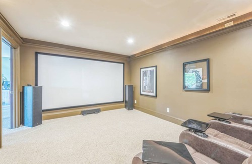 Mayhew House | House ∙ 4 bedrooms ∙ 10 guests