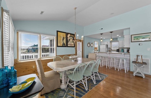 Whalehead Beach House | House ∙ 4 bedrooms ∙ 10 guests
