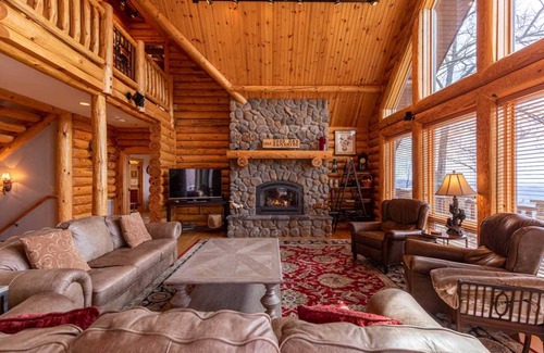 Lenoir House | House ∙ 4 bedrooms ∙ 10 guests