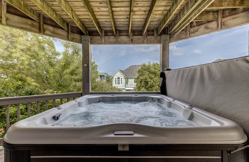 Monteray Shores House | House ∙ 4 bedrooms ∙ 13 guests