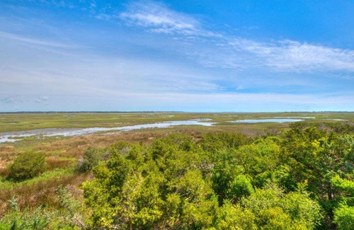 Caswell Beach House | House ∙ 4 bedrooms ∙ 11 guests