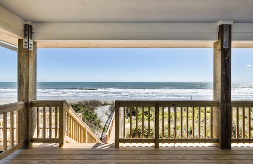 Pine Knoll Shores House | House ∙ 5 bedrooms ∙ 13 guests