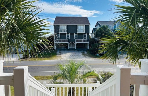 Holden Beach House | House ∙ 5 bedrooms ∙ 10 guests