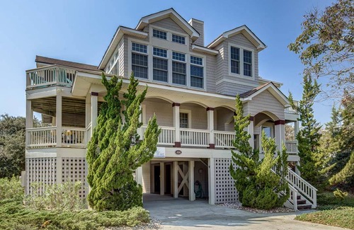 Pine Island House | House ∙ 5 bedrooms ∙ 12 guests