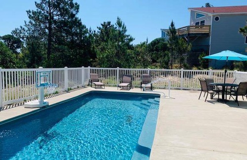 Whalehead Beach House | House ∙ 5 bedrooms ∙ 12 guests