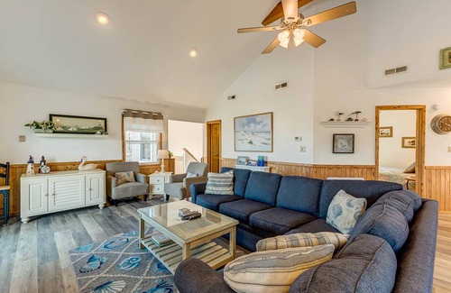 Corolla Light House | House ∙ 5 bedrooms ∙ 12 guests