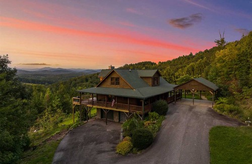 Vein Mountain House | House ∙ 5 bedrooms ∙ 15 guests