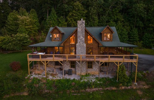Vein Mountain House | House ∙ 5 bedrooms ∙ 15 guests