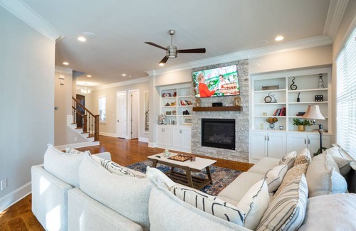 Durham House | House ∙ 5 bedrooms ∙ 18 guests