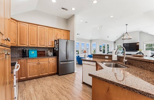 Whalehead Beach House | House ∙ 6 bedrooms ∙ 15 guests