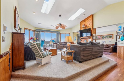 Ocean Hill House | House ∙ 6 bedrooms ∙ 14 guests
