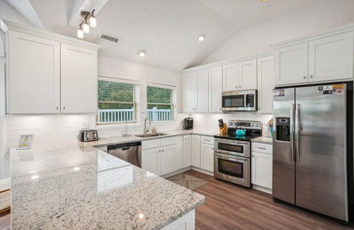 Whalehead Beach House | House ∙ 8 bedrooms ∙ 18 guests